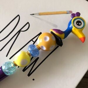 Disney Doorables: UP: Kevin handmade beaded pen